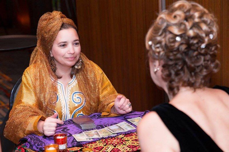 Interactive entertainment image showing a fortuneteller and tarot card reader