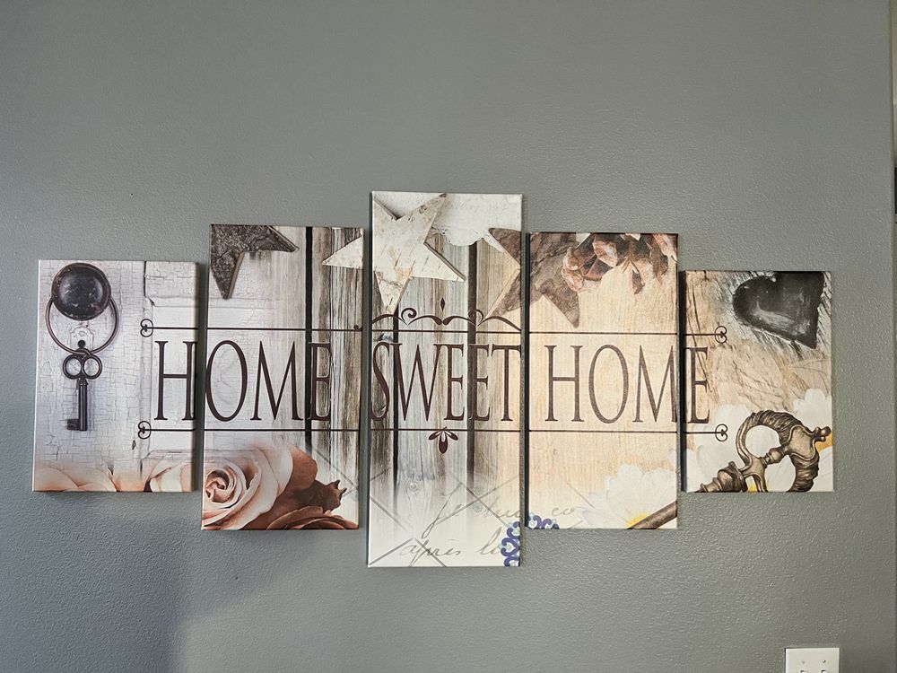 Five-panel wall art with rustic 