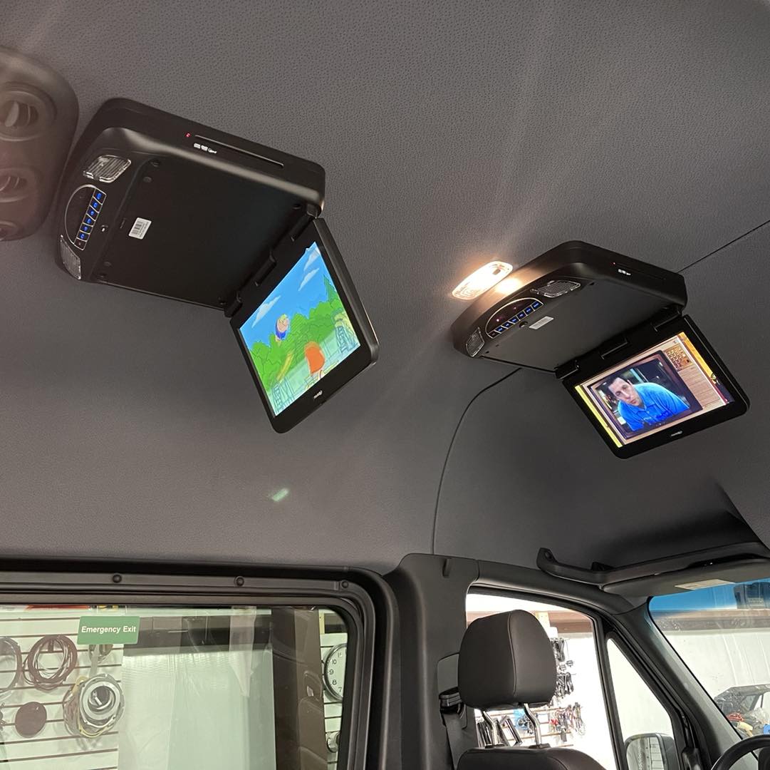 Range Rover — Charleston, SC — Car Audio, Radio & Security