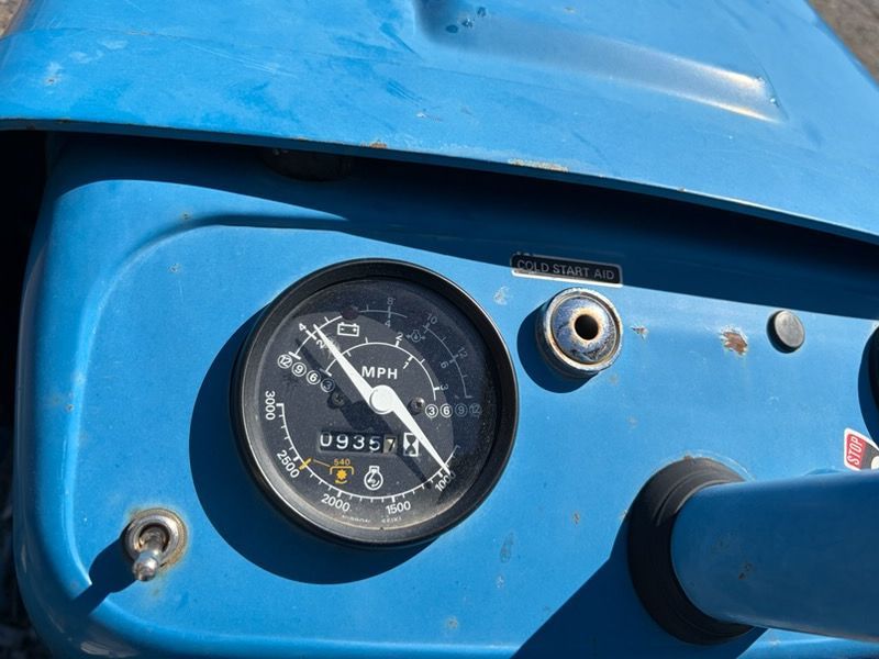 Ford tractor
