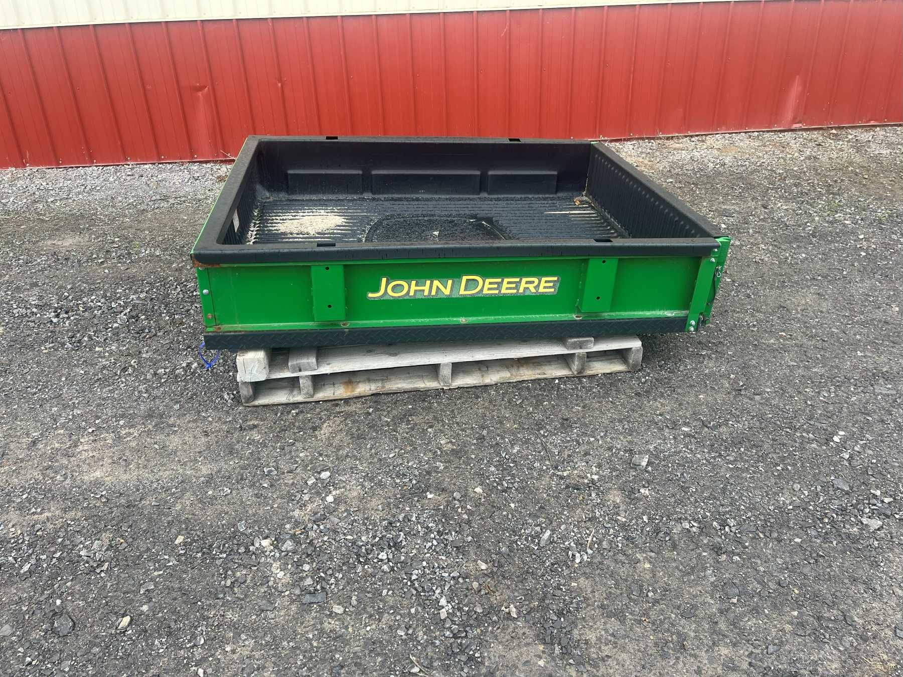 John Deere Gator Bed 