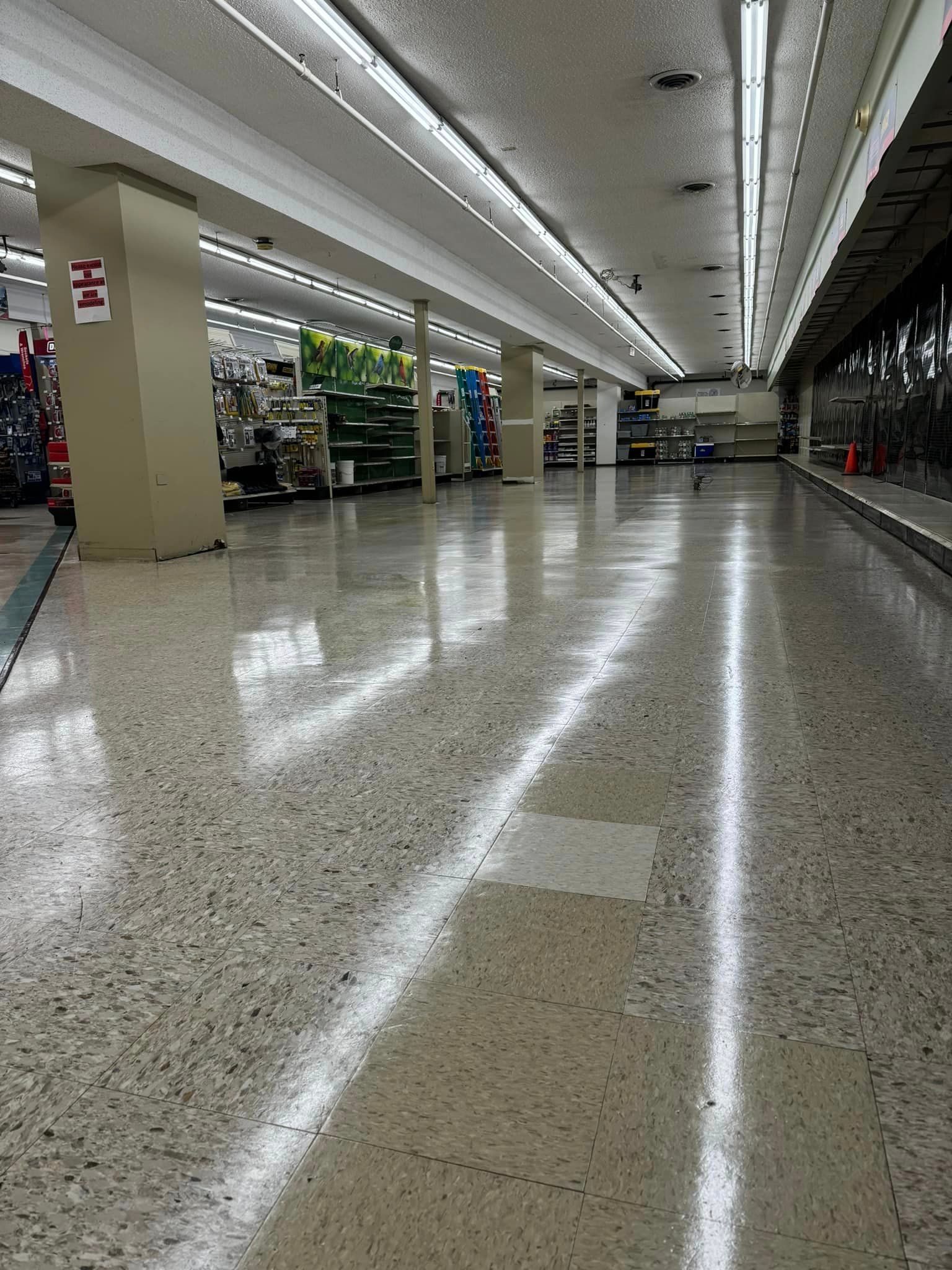 Jimmyz Commercial Floor  Care Rotterdam, NY the best floor care wax strip refinishing company in the capital district.