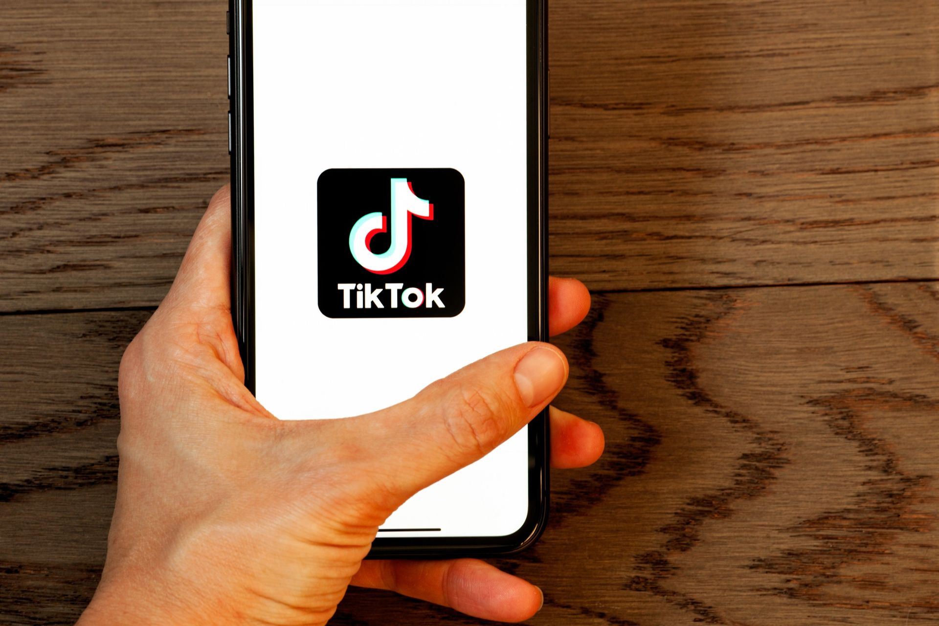 TikTok Ads Guide: How They Work + Cost and Review For Your Business