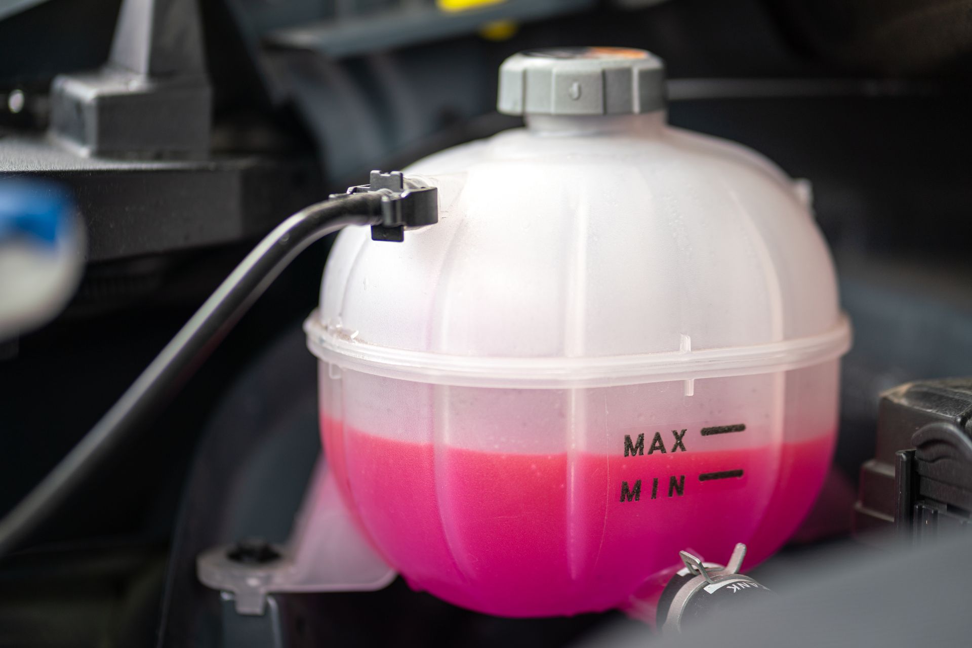 How Often Should You Flush Your Car’s Coolant? | Oneida Service Center