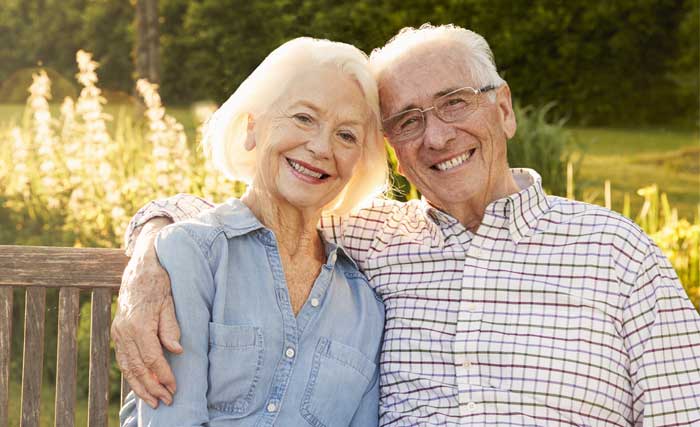 senior citizen couple