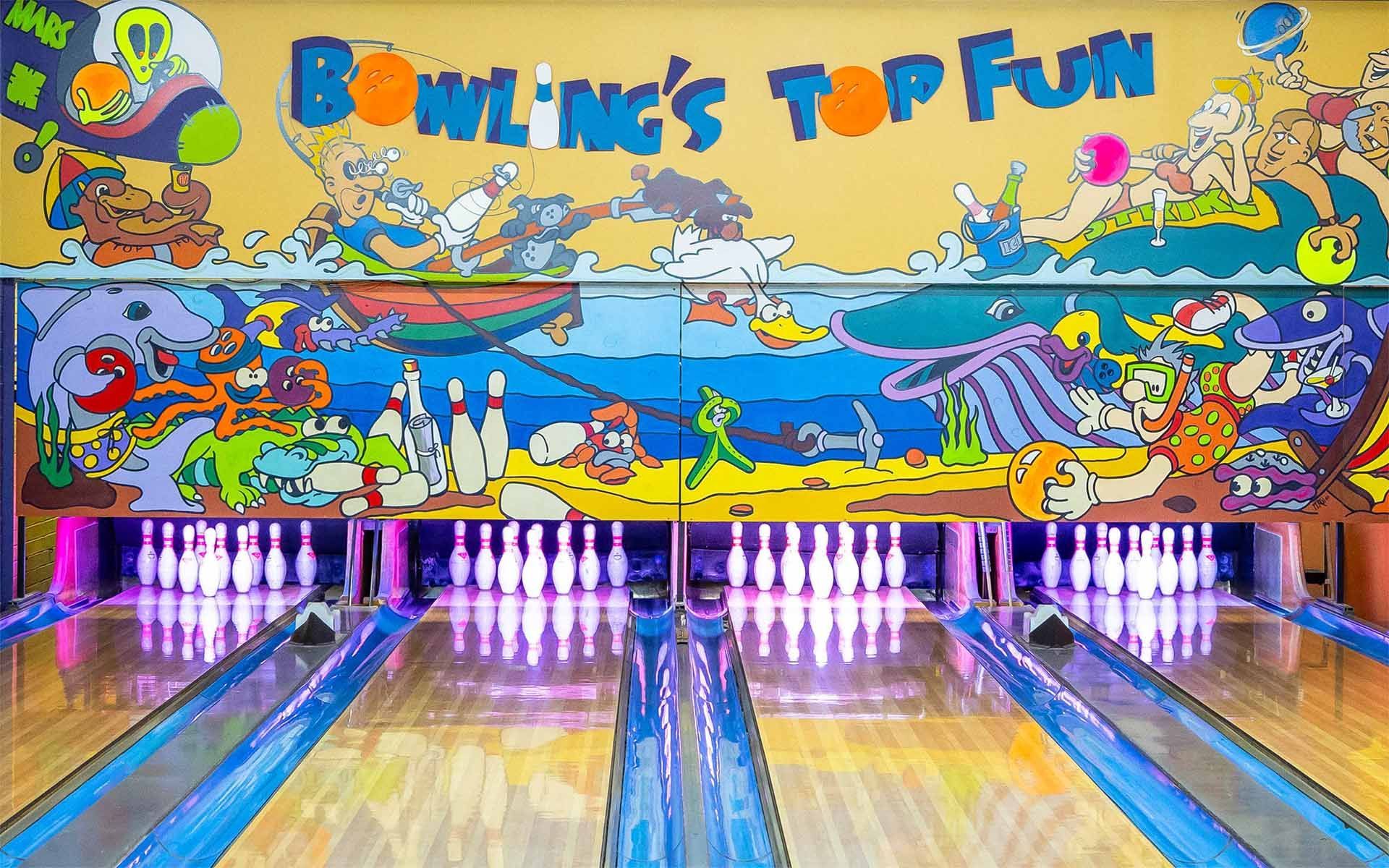 Ten Pin Bowling in Merimbula - Top Fun