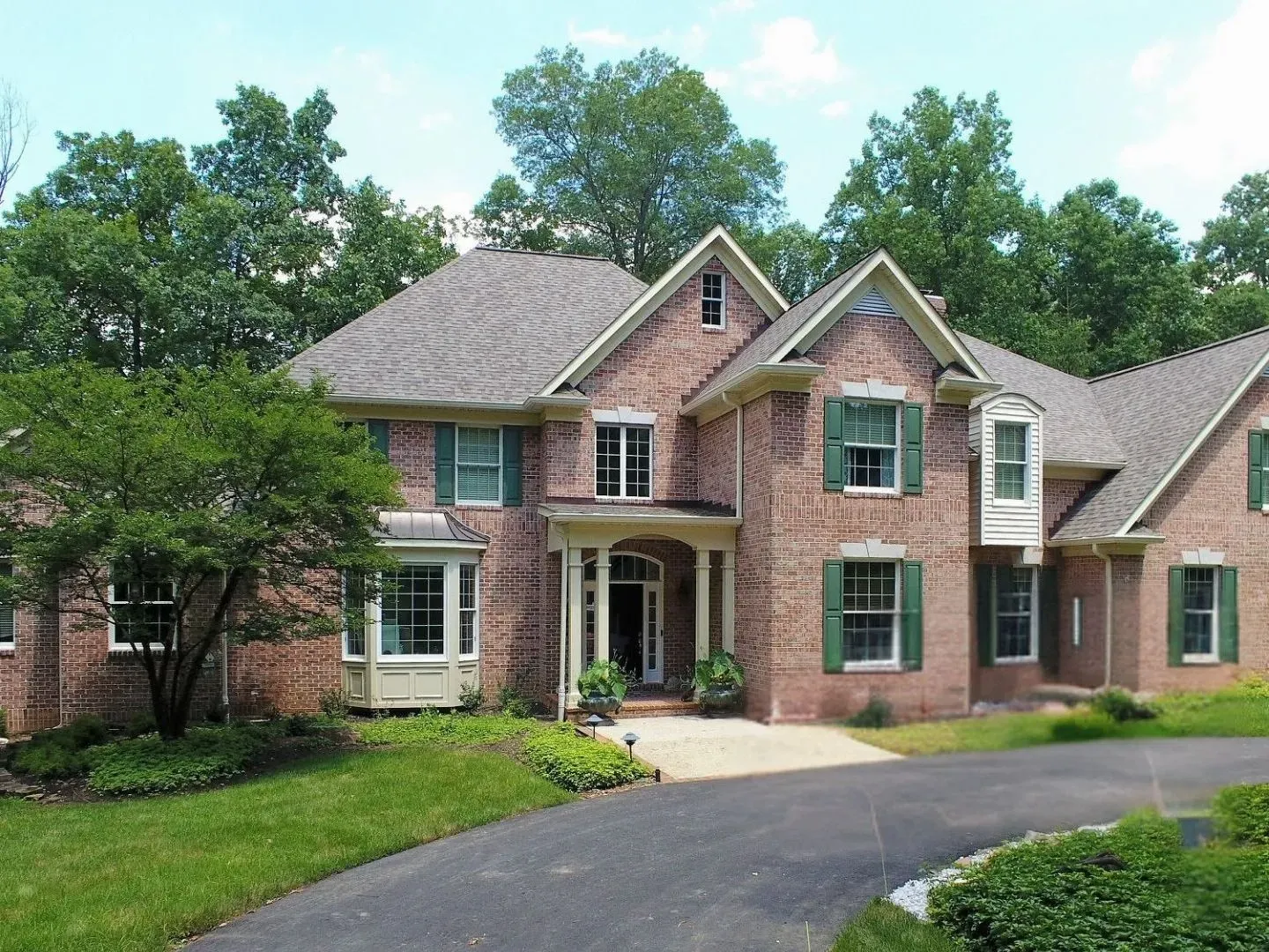 Roof Installation completed by professional roofer in Maryland