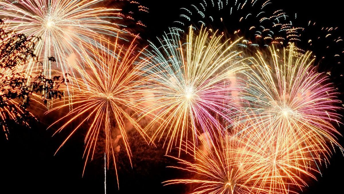 Colorful fireworks lighting up the night sky during a Fourth of July celebration in Maryland