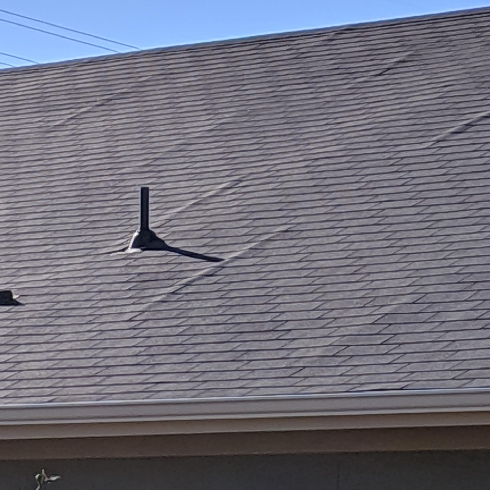 Older Roof Warning Signs - Roofing in Pasadena, MD - Four Seasons Roofing