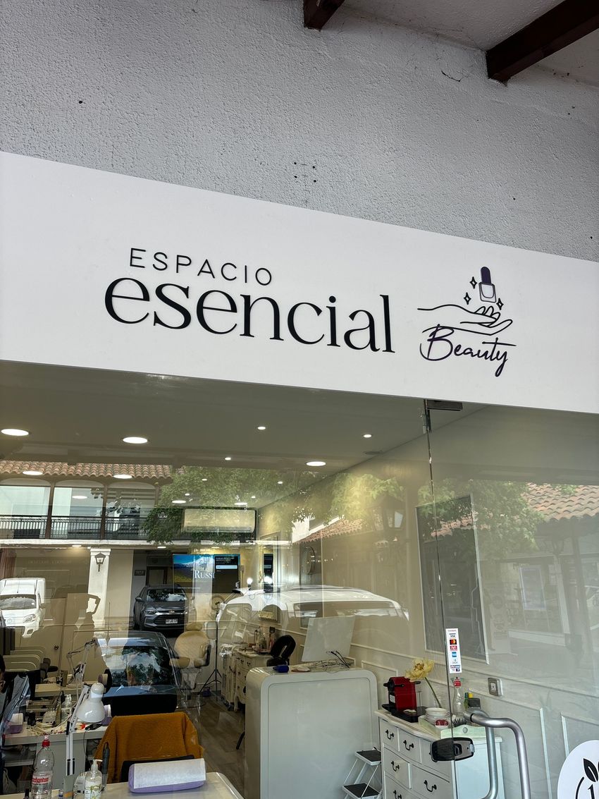 logo espacio esencial