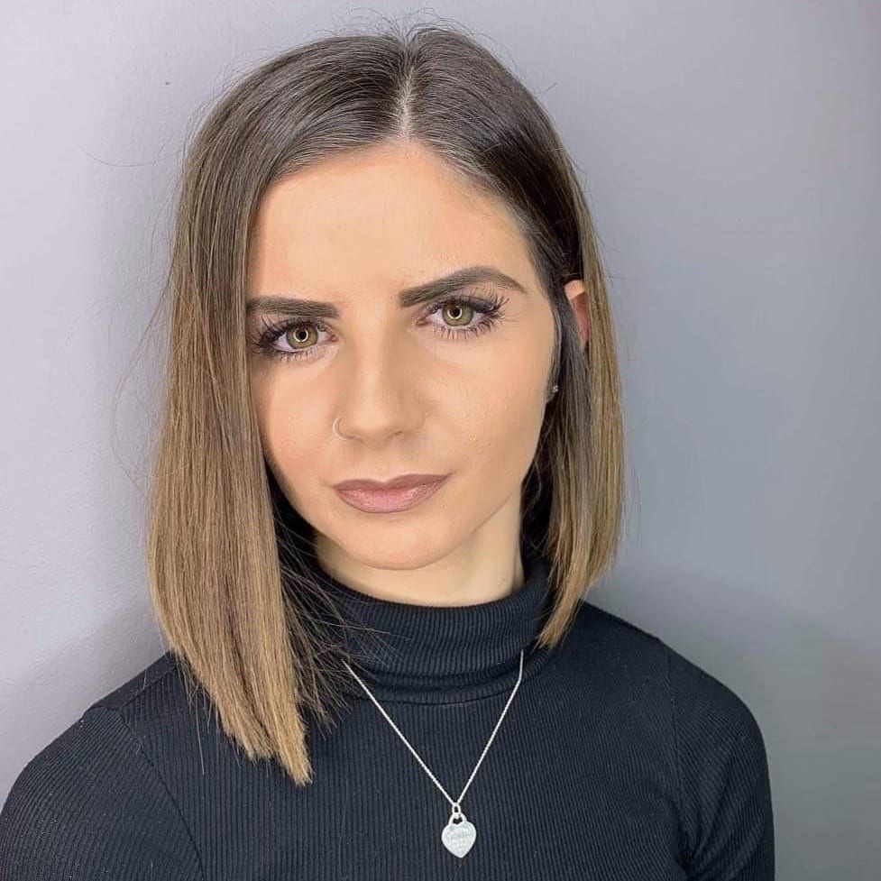 Ellie Cassells | Creative Stylist