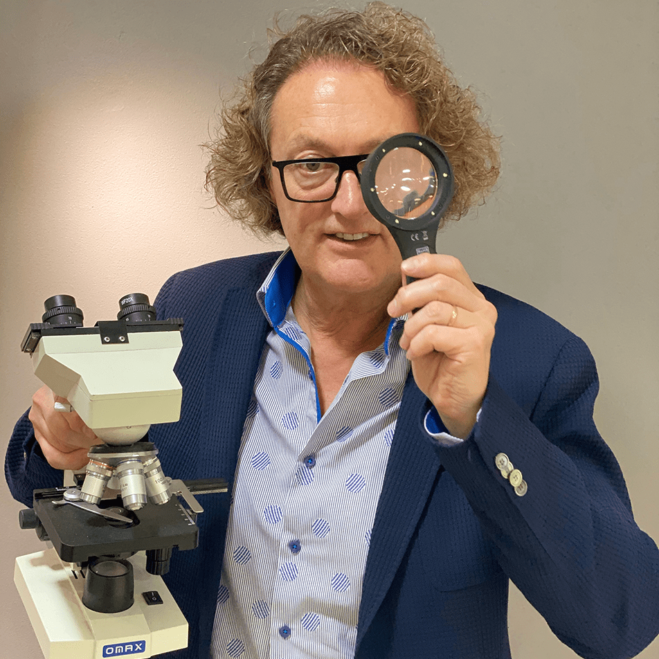 MARK BLAKE® TRICHOLOGY ENQUIRE TODAY