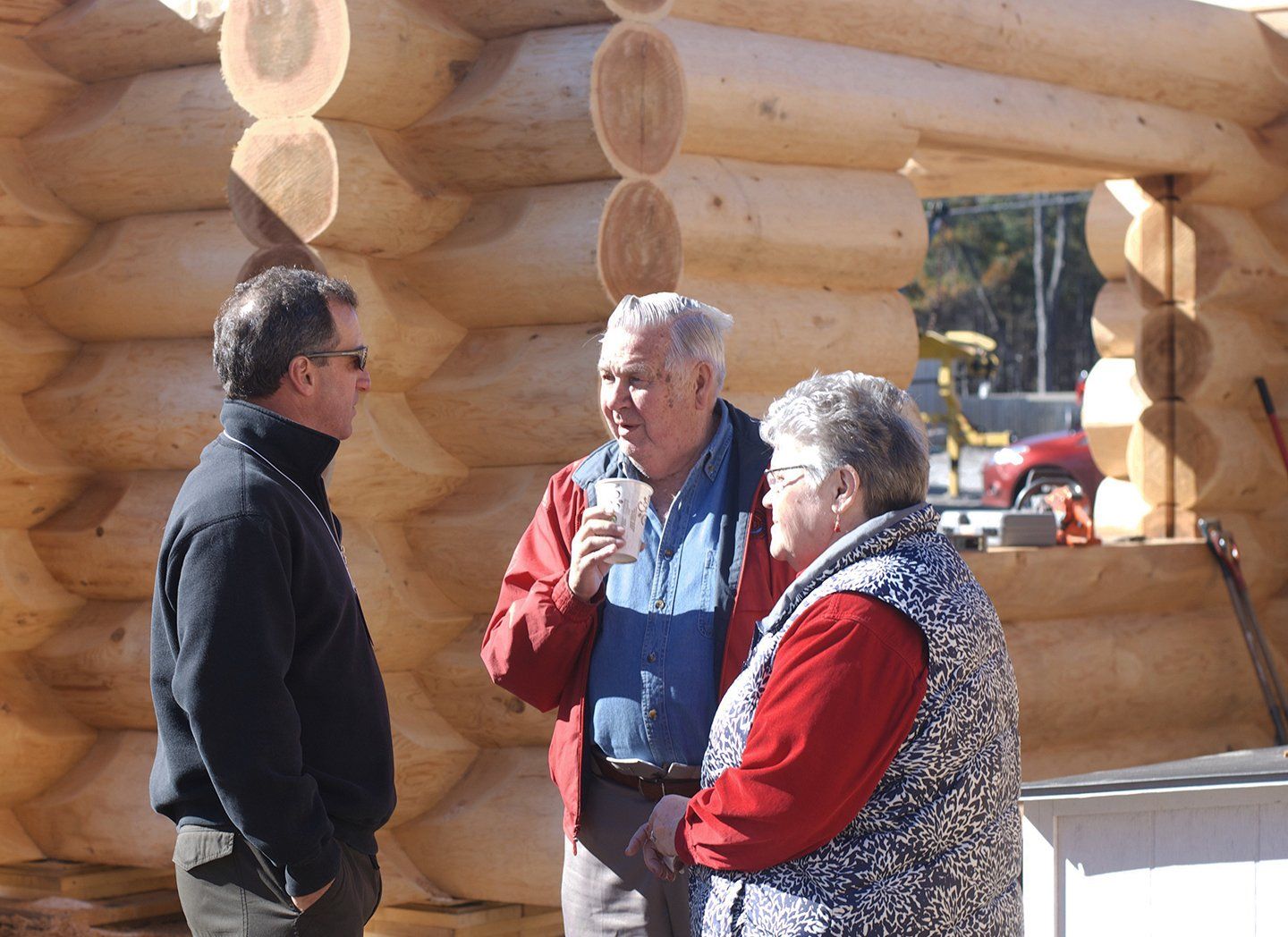 Our CedarCoast Construction Manager speaks with potential customers.