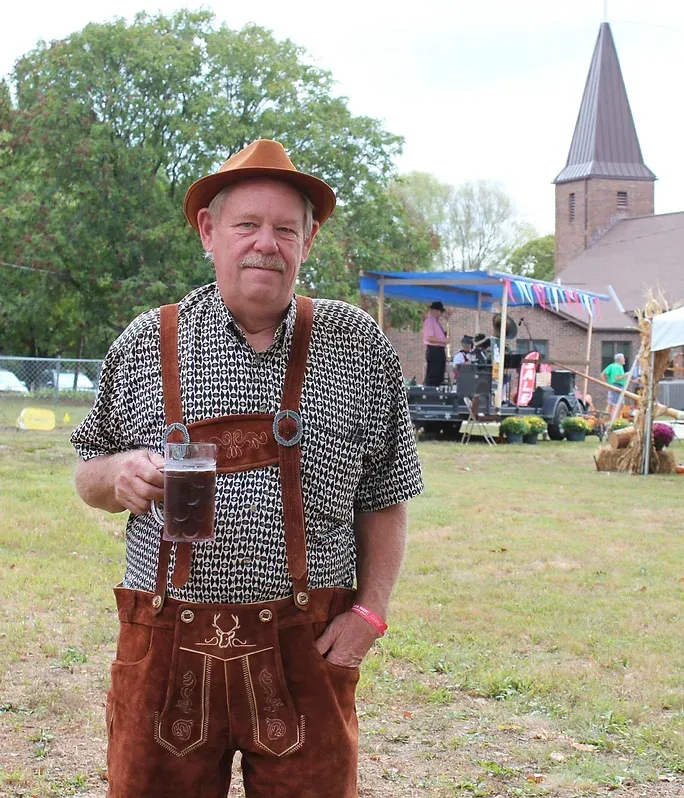 Zion Lutheran Church - Vassar, KS - Bier Stein Full and Ready