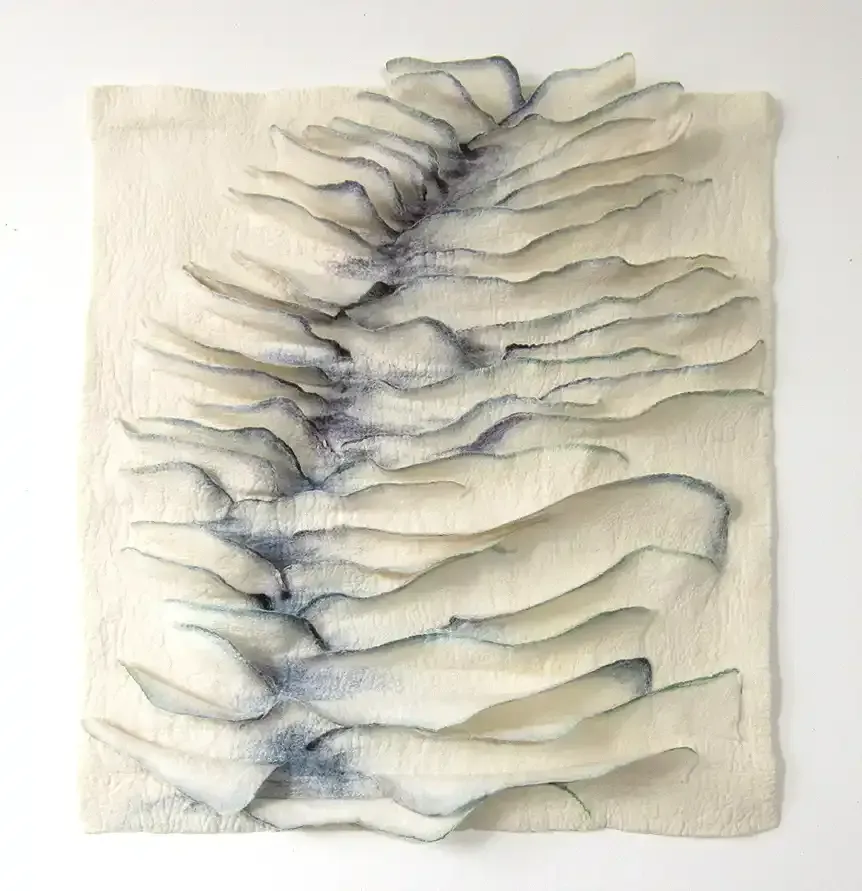 Sculptural Wallhangings - Multi-layer techniques for seamless felt objects