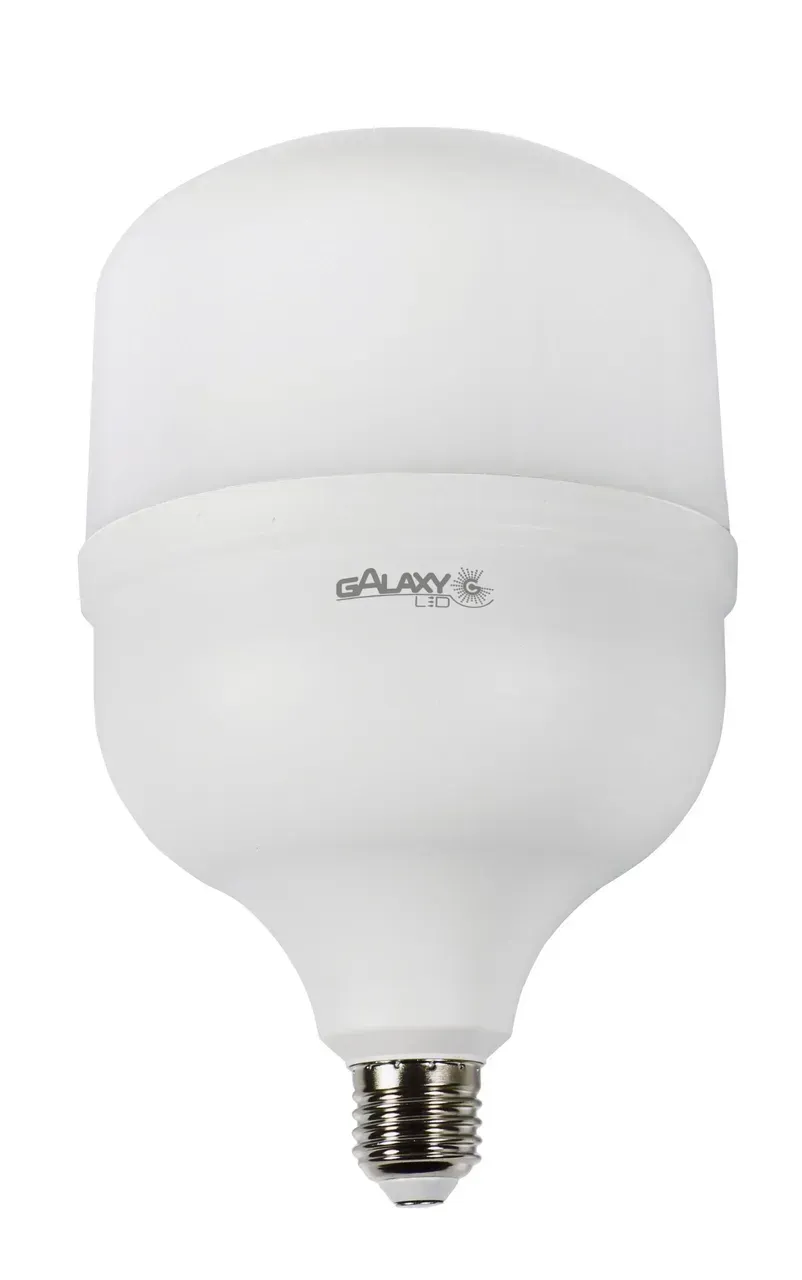 Uma lâmpada LED está ao lado de uma caixa.