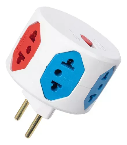 Uma imagem de um plugue em forma de cubo com três tomadas.