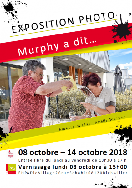 Une affiche pour Murphy's dit montre deux personnes debout l'une à côté de l'autre