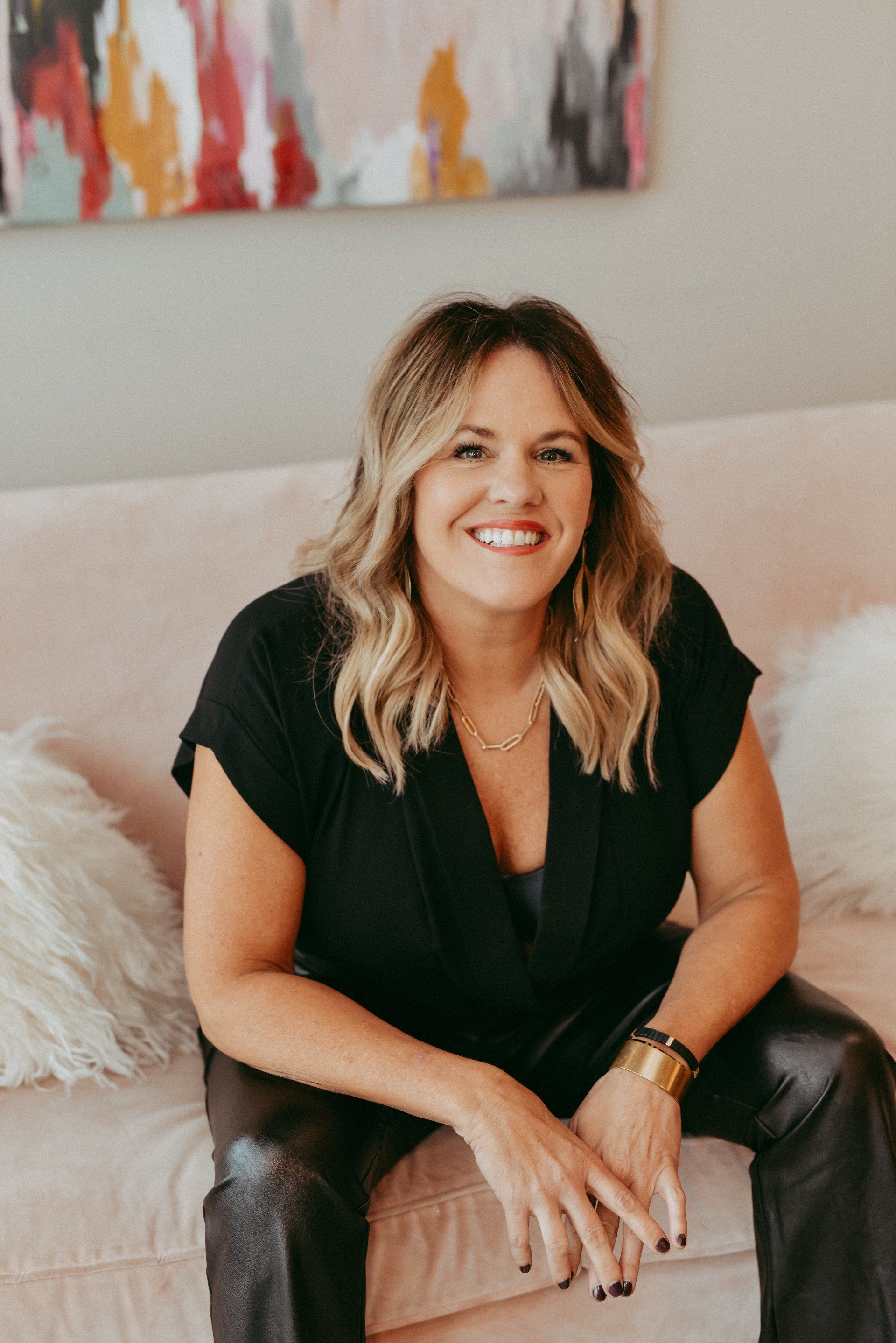 hair stylist Kelly Davis