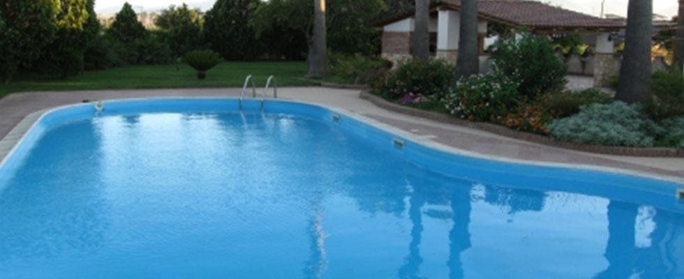 hotel con piscina