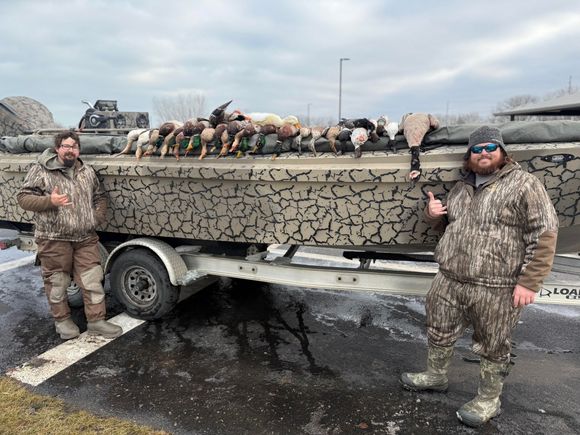 Waterfowl Hunts on Lake Erie