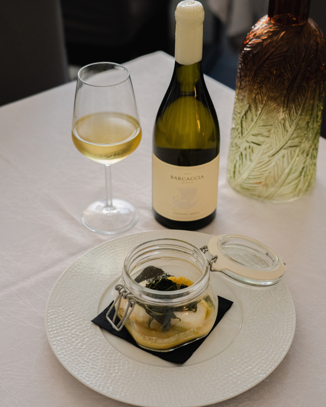 bottiglie di vino per antipasti di mare