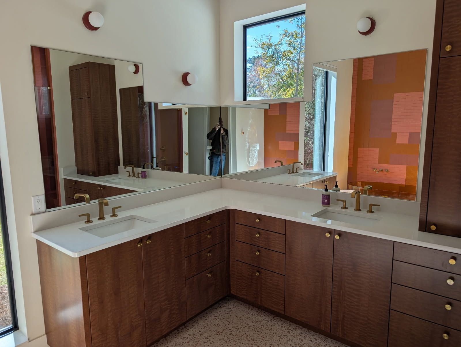 Living Room Overlook Patio — Gainesville, FL — Shea’s Glass Living Room Overlook Patio — Gainesville, FL — Shea’s Glass