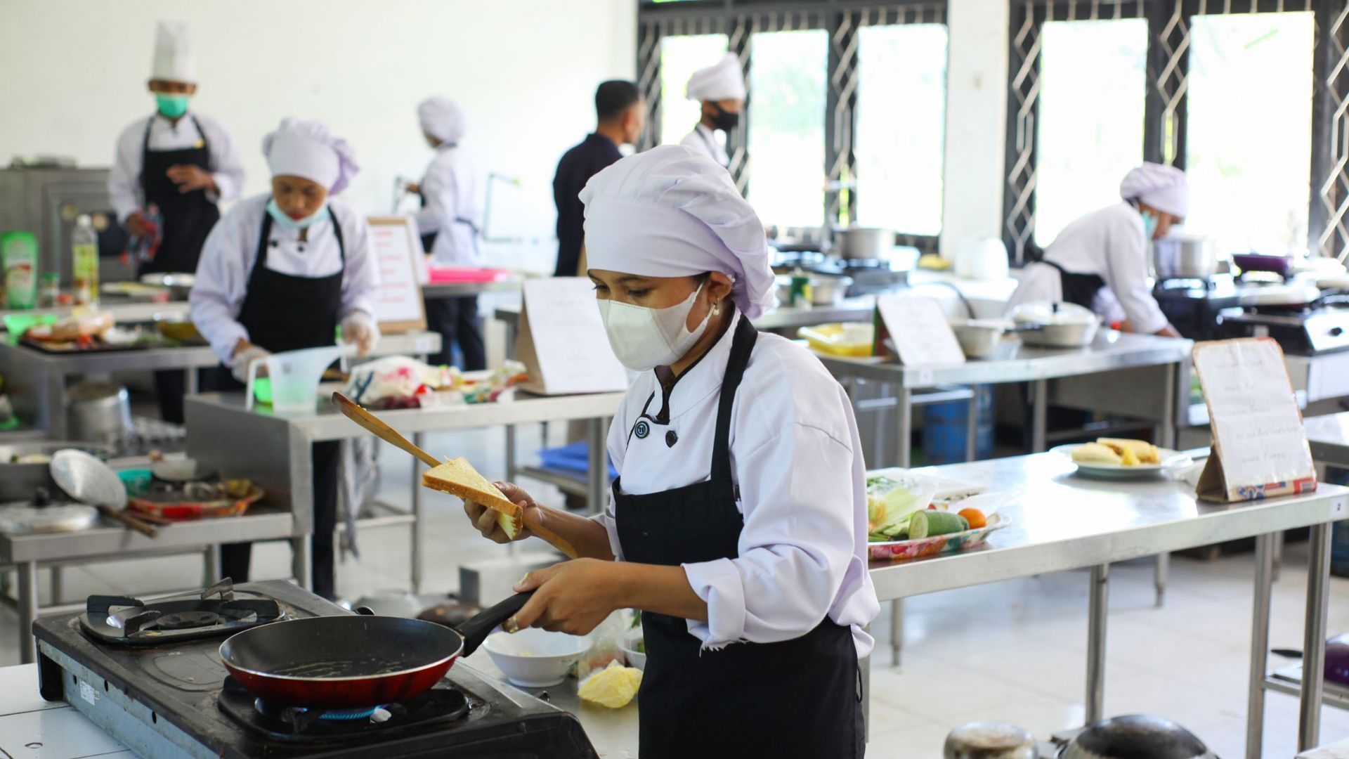 Food product development test kitchen