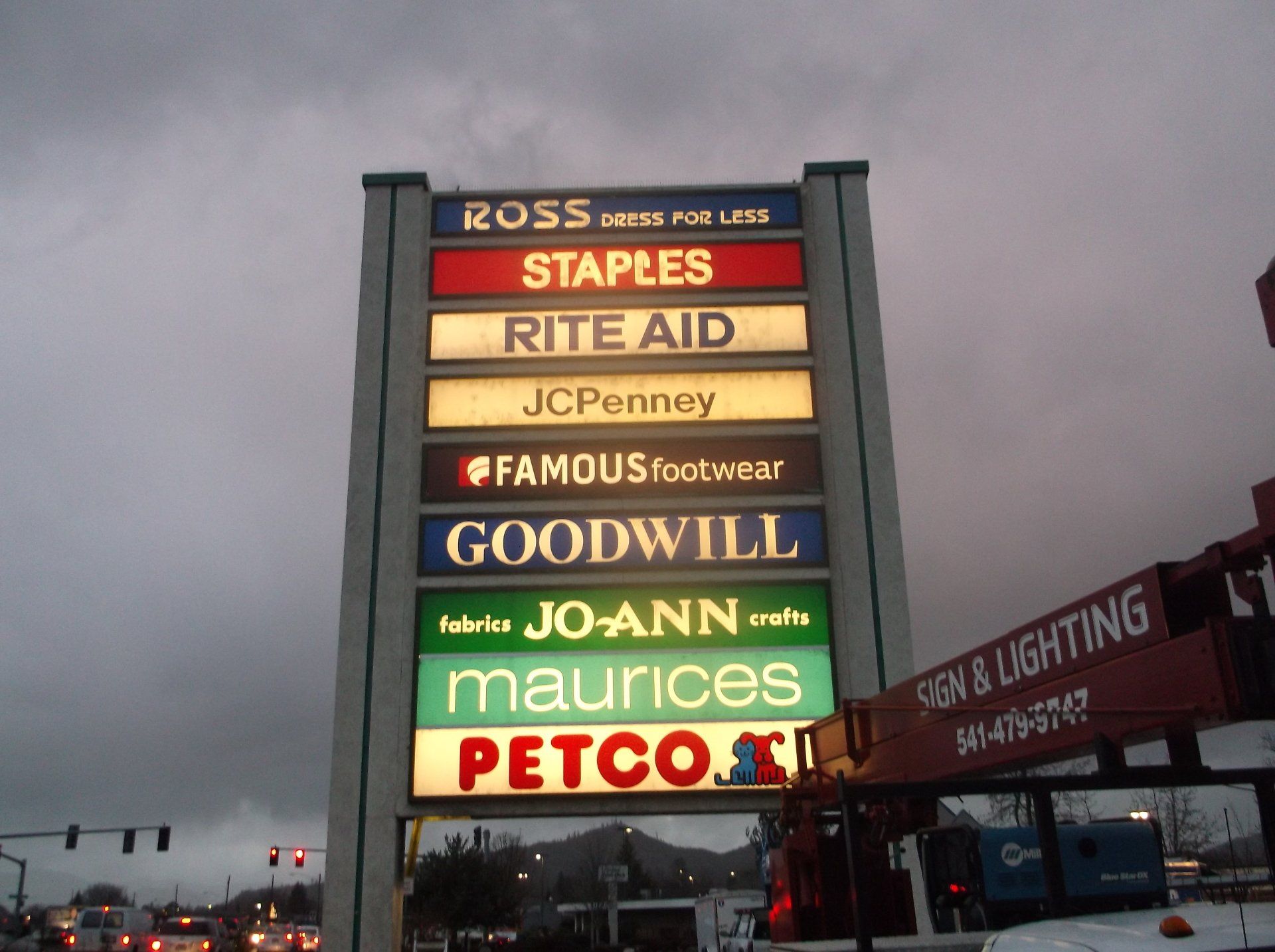 Pylon Sign — Grants Pass, OR — Western Sign Systems