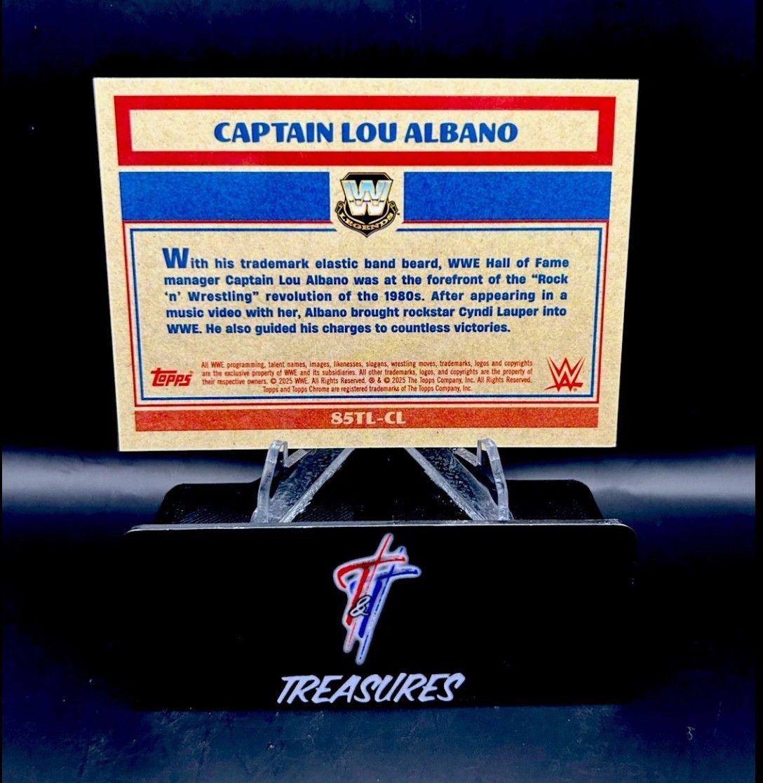 Captain Lou Albano 35/50 Gold Geometric