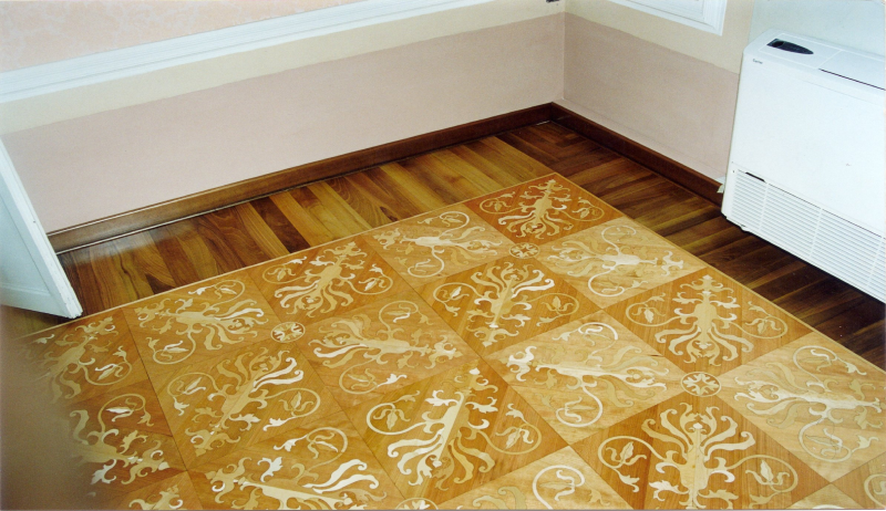 Parquet a intarsio