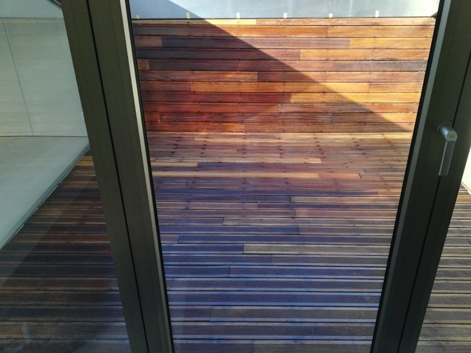 parquet listato noce