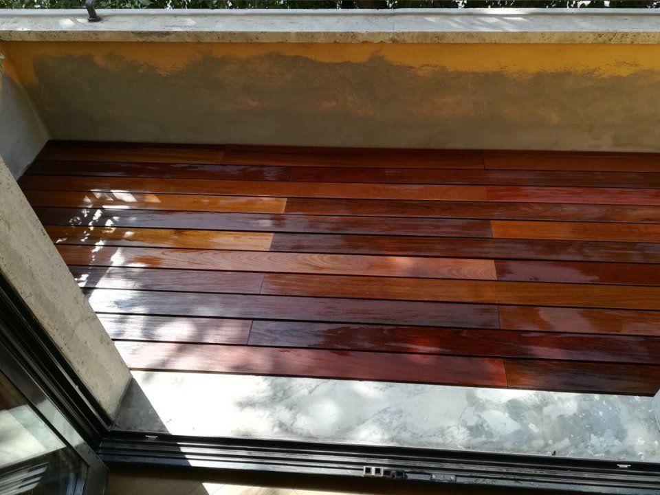 pavimento con listelli