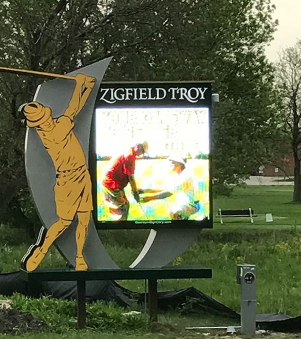 Momument Signage Exterior Zigfield Troy Golf Electronic Messaging Center EMC