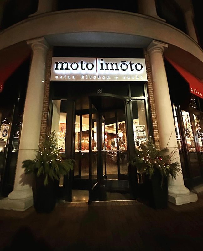 Revers Halo on Backer - moto imōto St. Charles, Illinois and fabric awnings