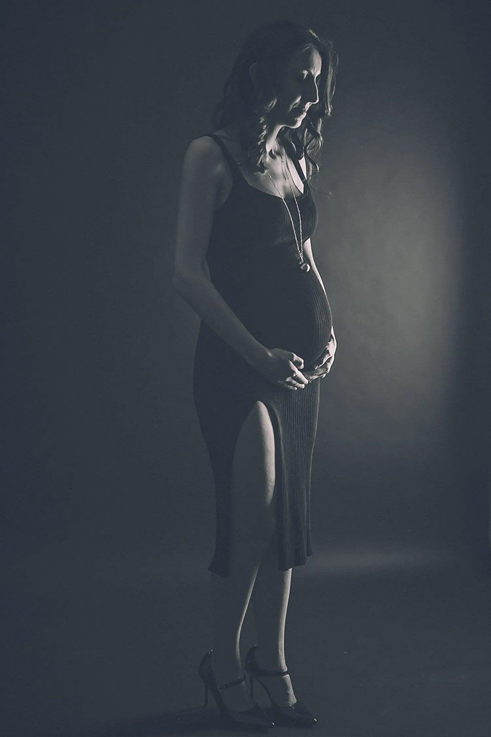 servizi fotografici in bianco e nero per futura mamma