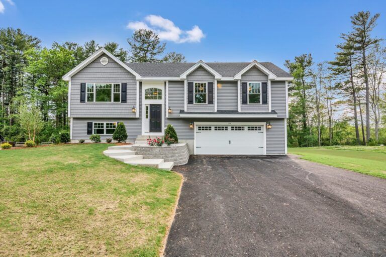 142 Brady Ave | Salem, NH