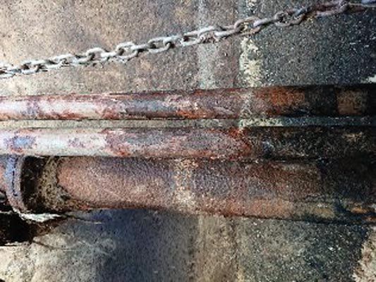 metal pumping station pipes