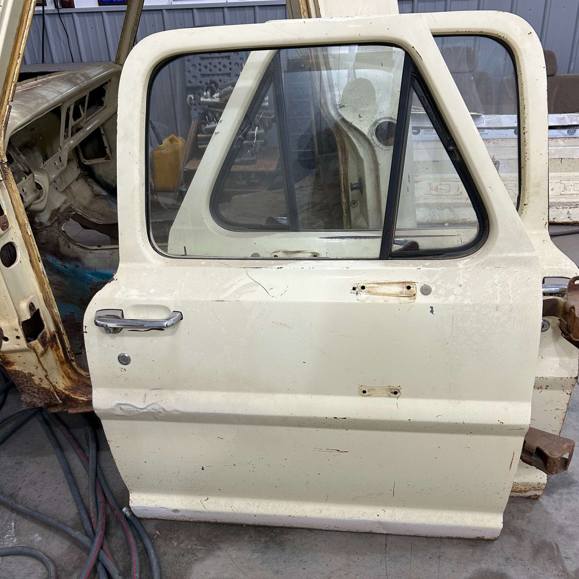 Blitzkrieg Blasting Paint removal Services