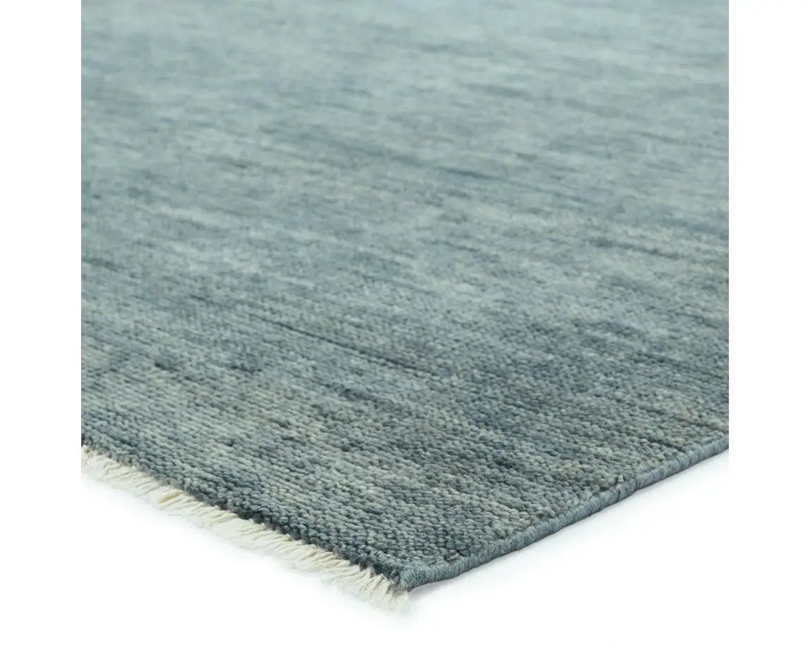 Gray rug with striated pattern near Sonoma, California (CA)