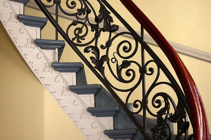 Herrería Corte Hermanos -  ¿Cómo escoger el diseño de una escalera?