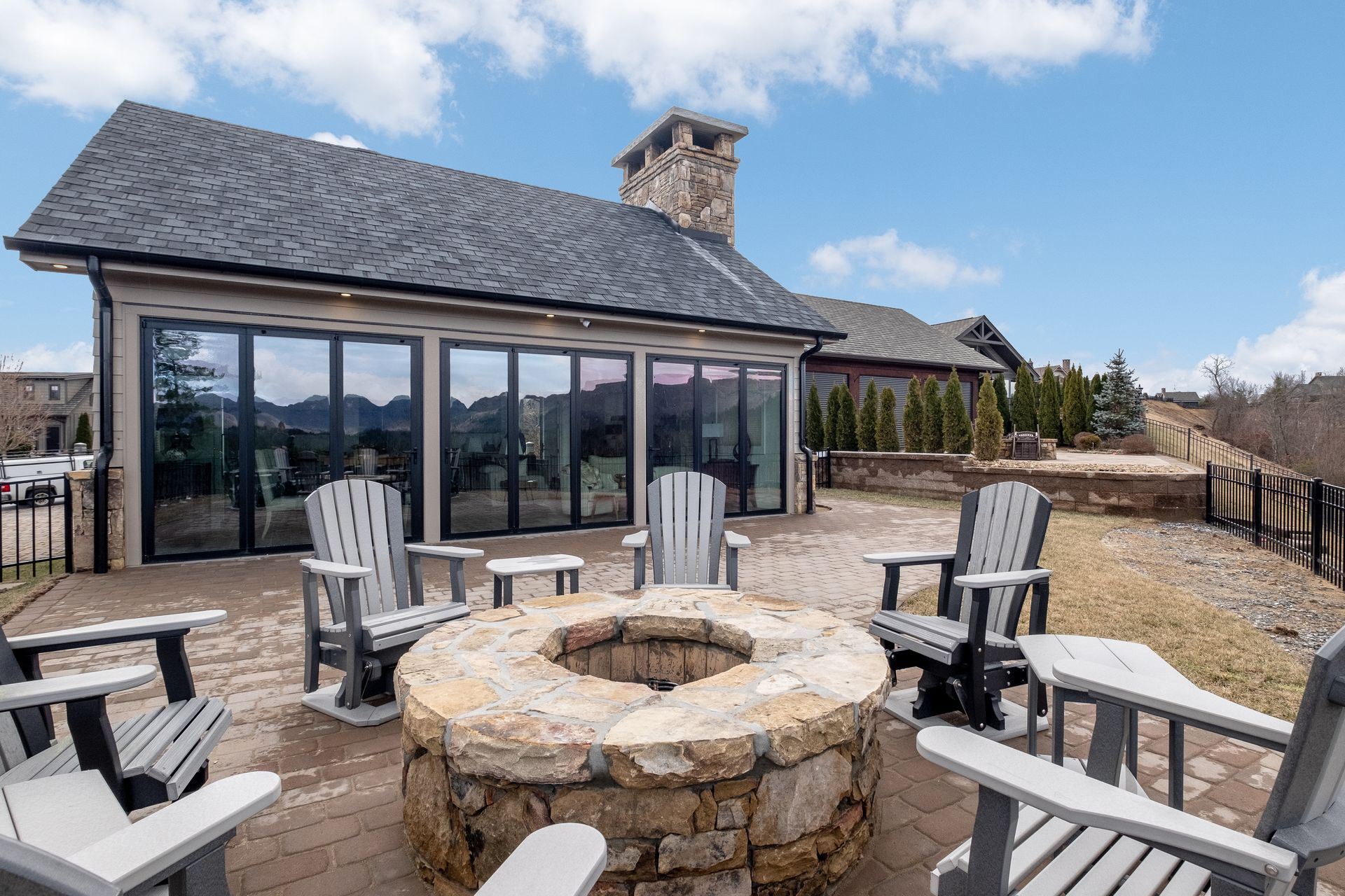 Welbridge General Contracting - Project - Dolan R69