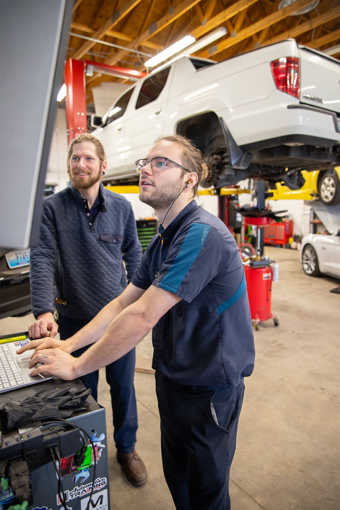 Shop Staff Member's Image | Honest Mechanic