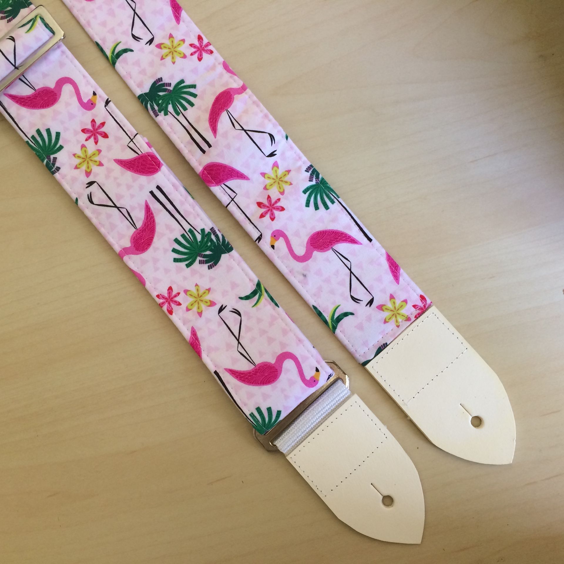Flamingo paradise guitar strap