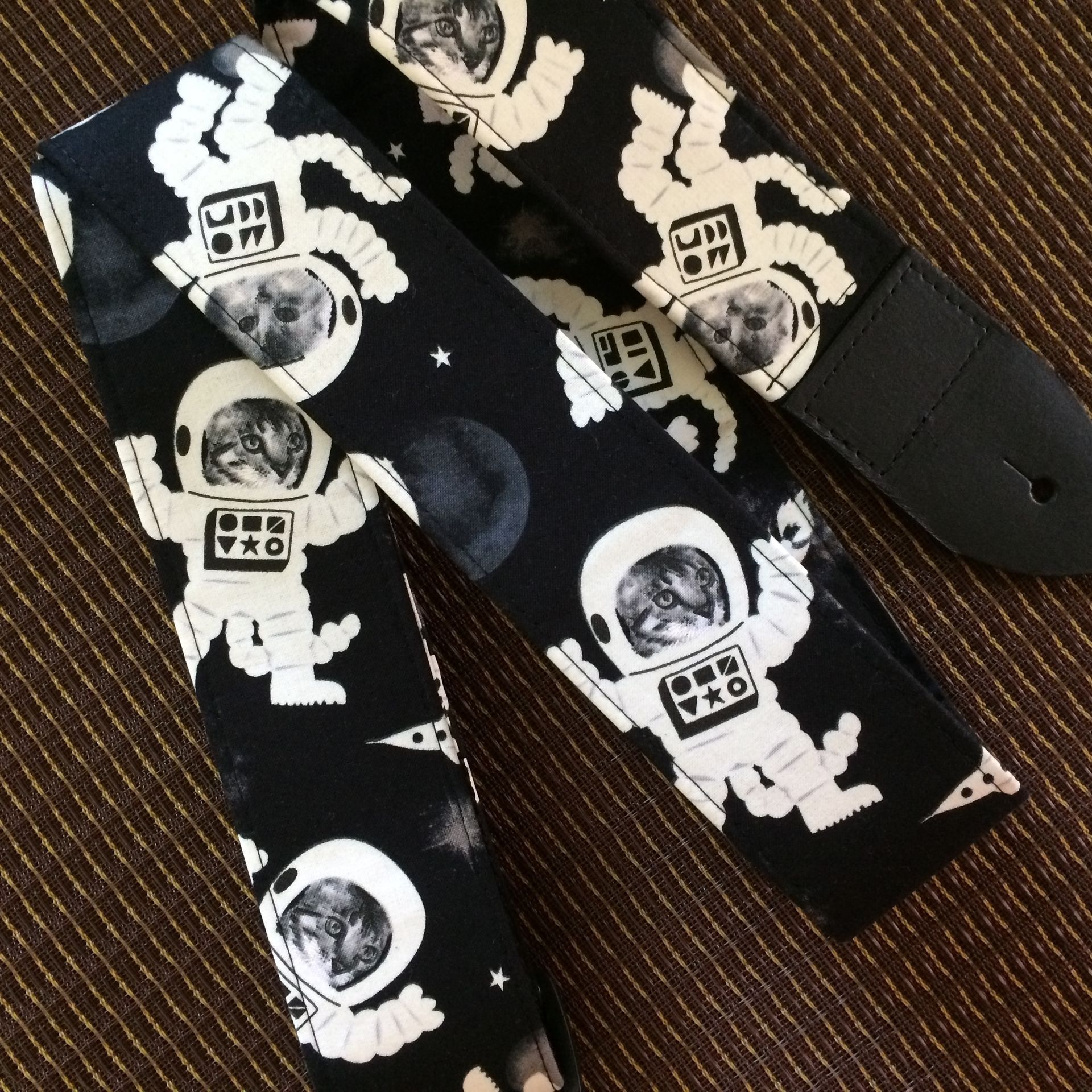 Space cat expedition guitar strap