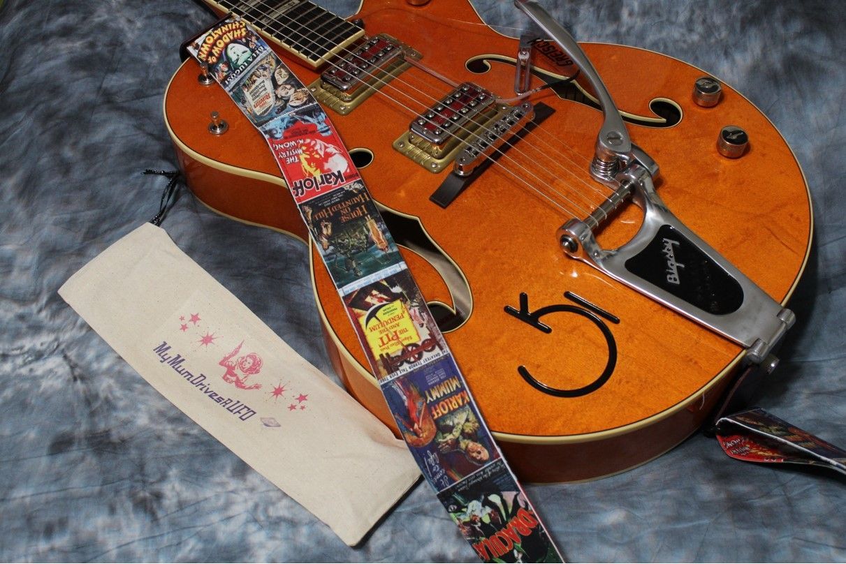 Customer image horror strap