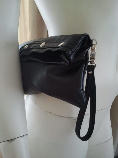 Leren clutch tasje met studs