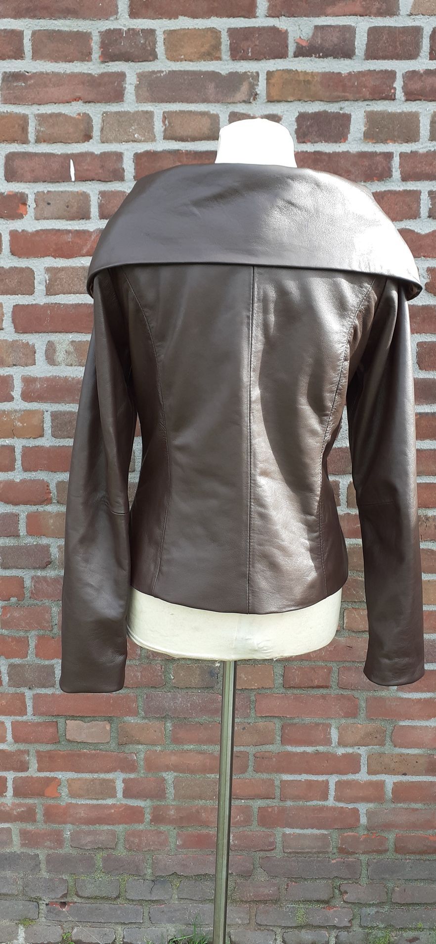 Leren off shoulder jasje