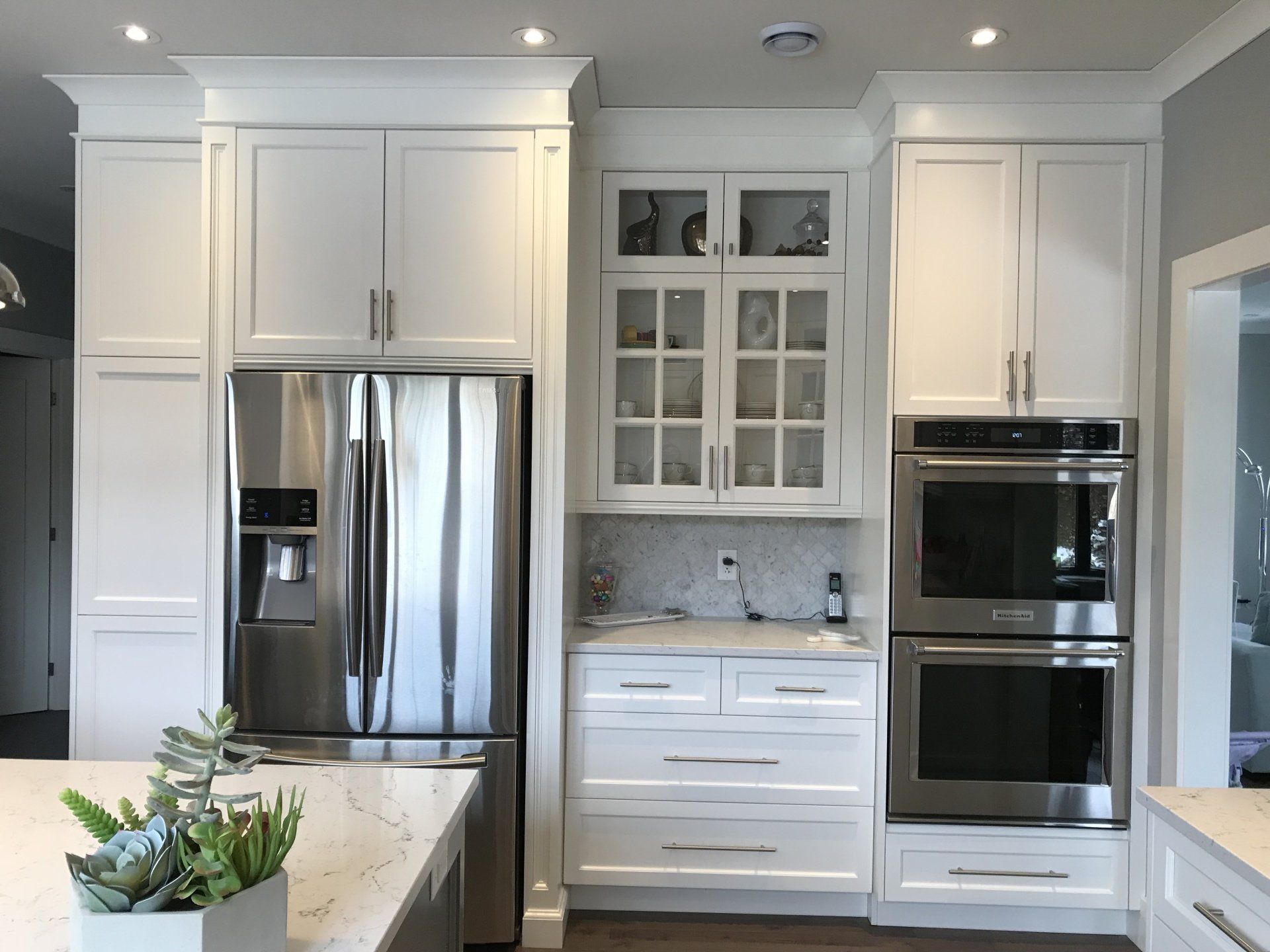 ASH TRANSITIONAL KITCHEN BY YOURSTYLE KITCHENS