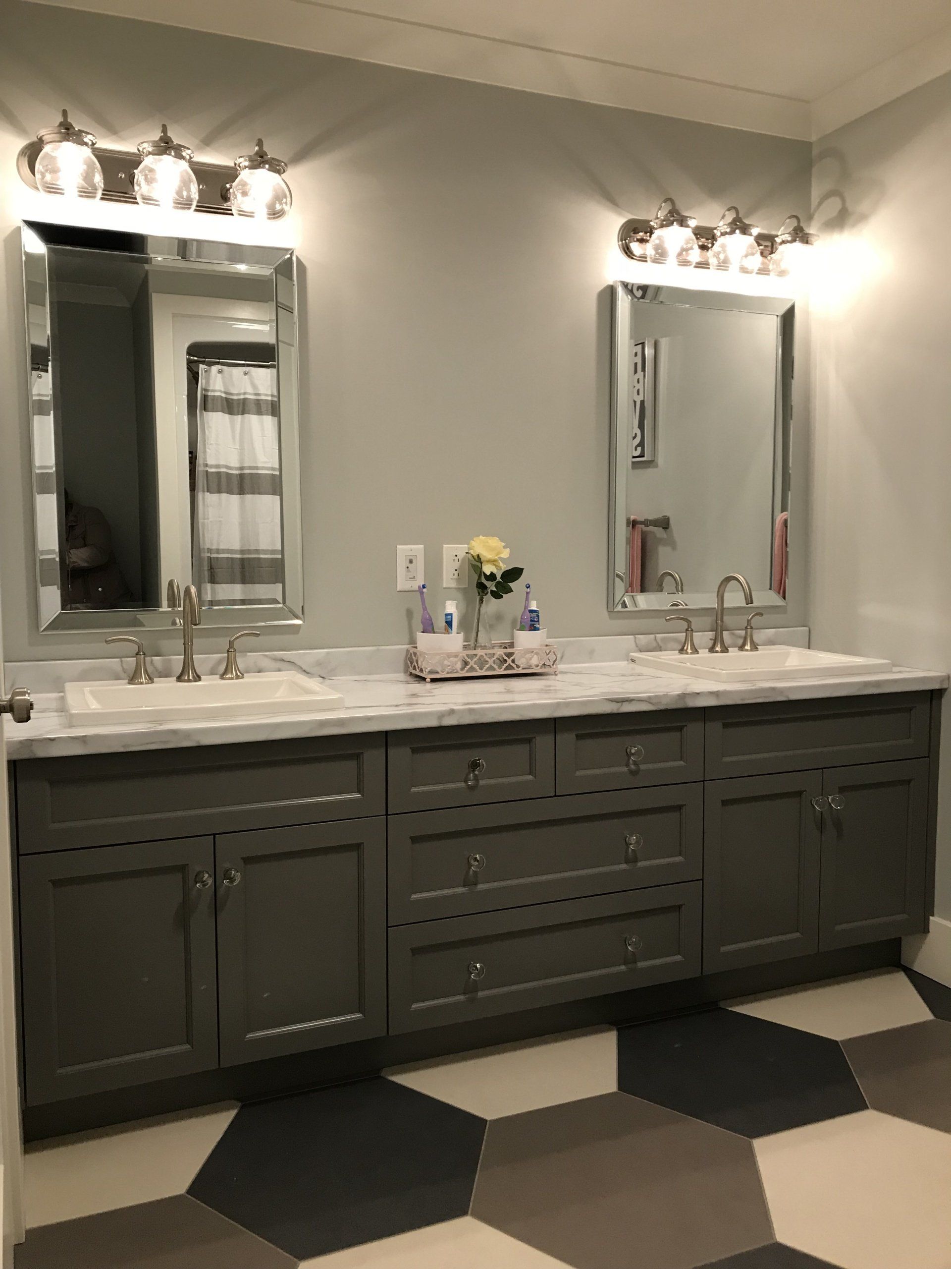 ASH TRANSITIONAL KITCHEN BY YOURSTYLE KITCHENS